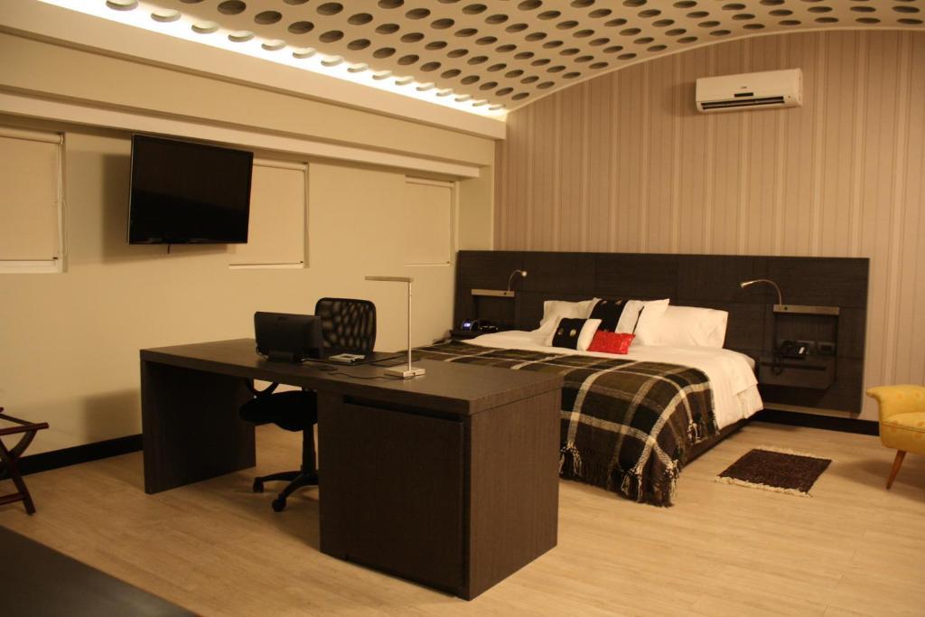 Casa Gaitan Cortes Hotel Богота Номер фото