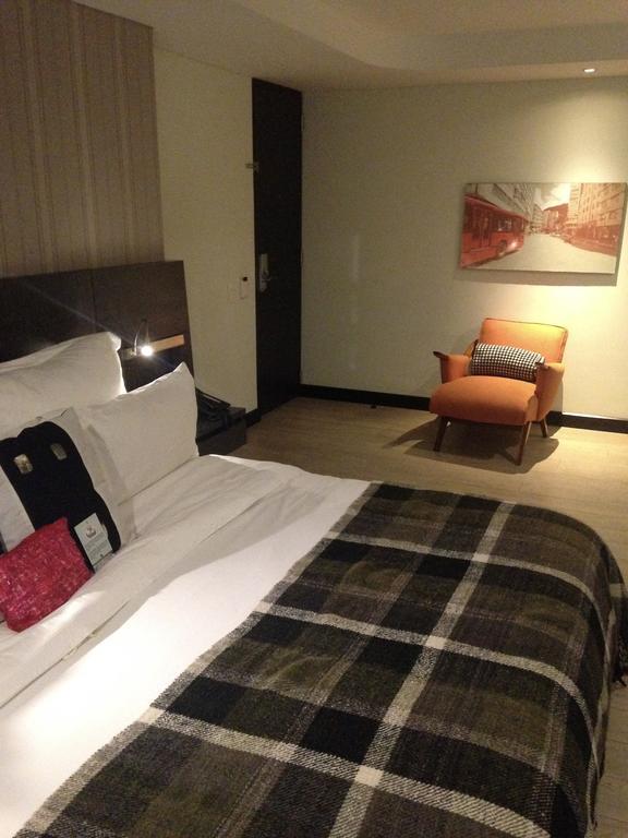 Casa Gaitan Cortes Hotel Богота Экстерьер фото