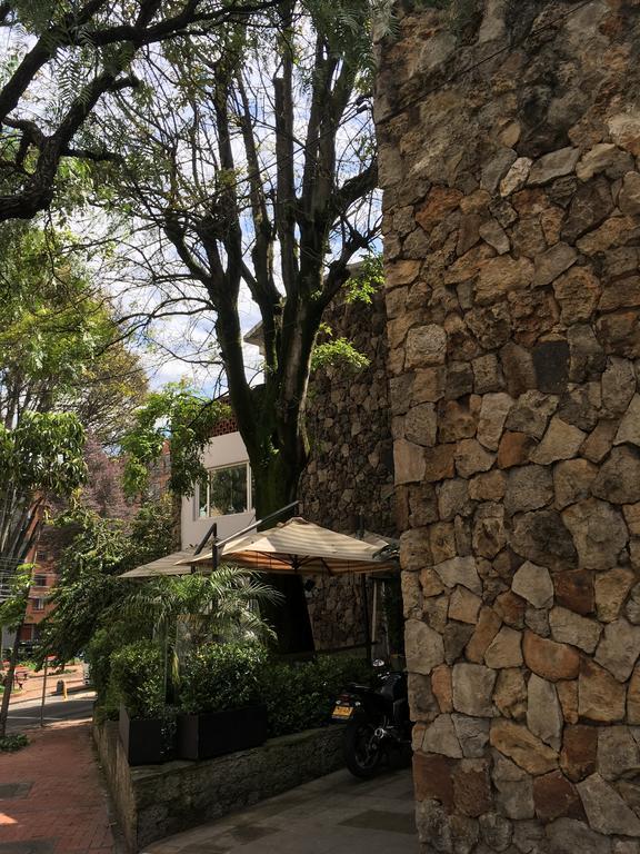 Casa Gaitan Cortes Hotel Богота Экстерьер фото